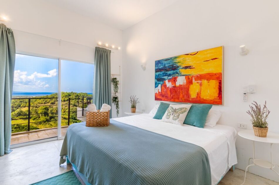 Axel Bedroom